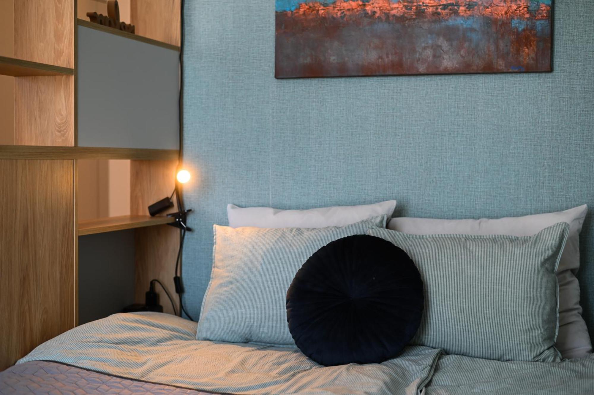 City Center Studio - Comfy & Modern Pressburg Exterior foto